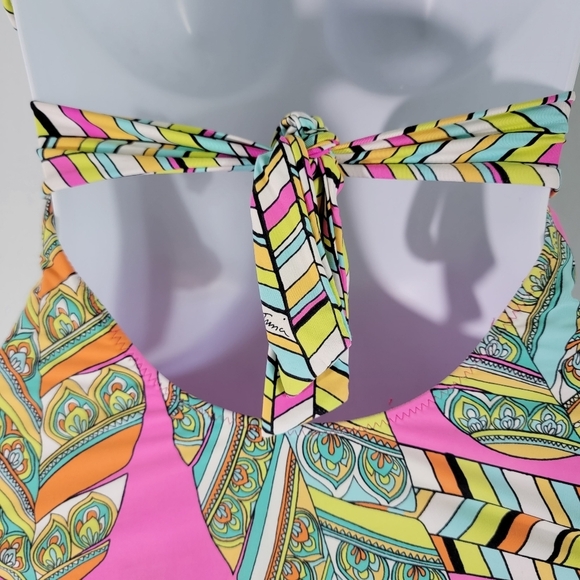 TRINA TURK Tuvalu Print One-Piece Swimsuit Sz 6 Beachy Resortwear Vacation Sexy - Picture 5 of 11